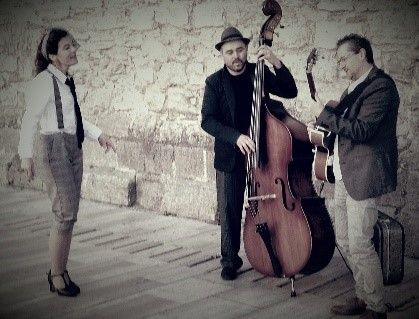 Mon Petit Món. Música Francesa